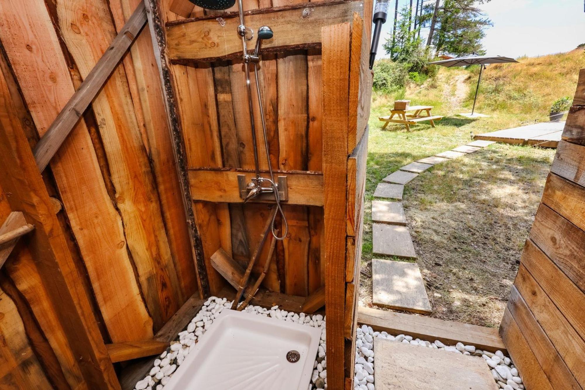 Eco Ceiba Hotel Busque Екстериор снимка